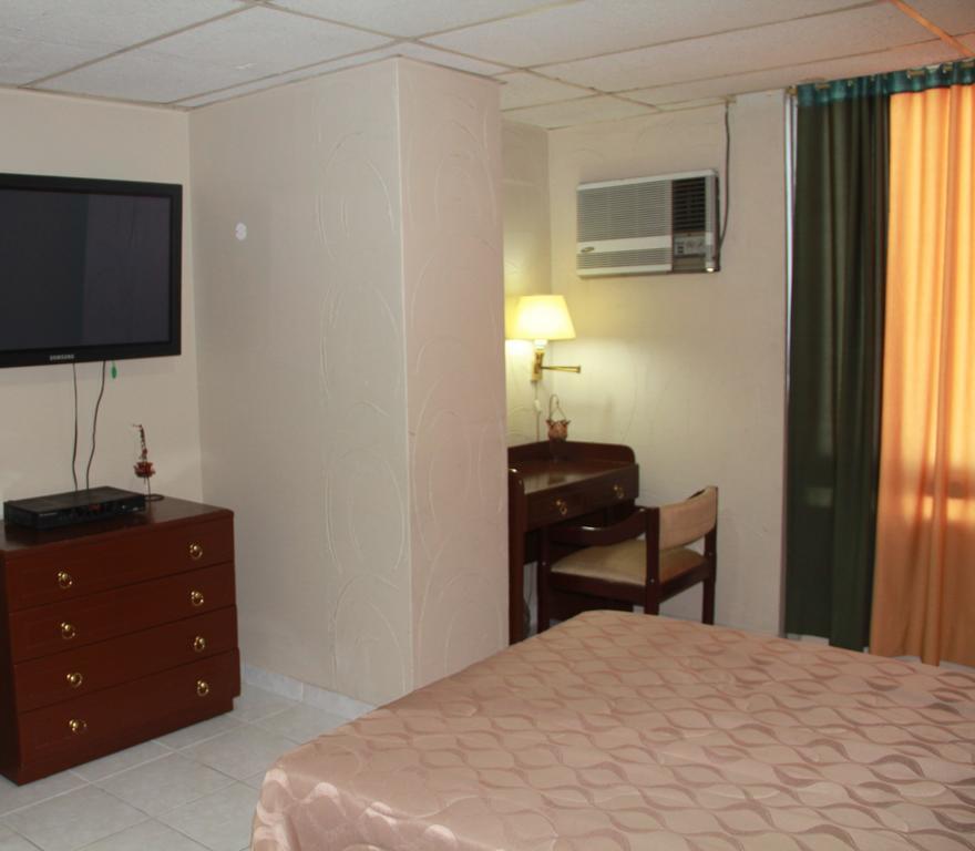 Hotel La Torre Гуаякуил Стая снимка