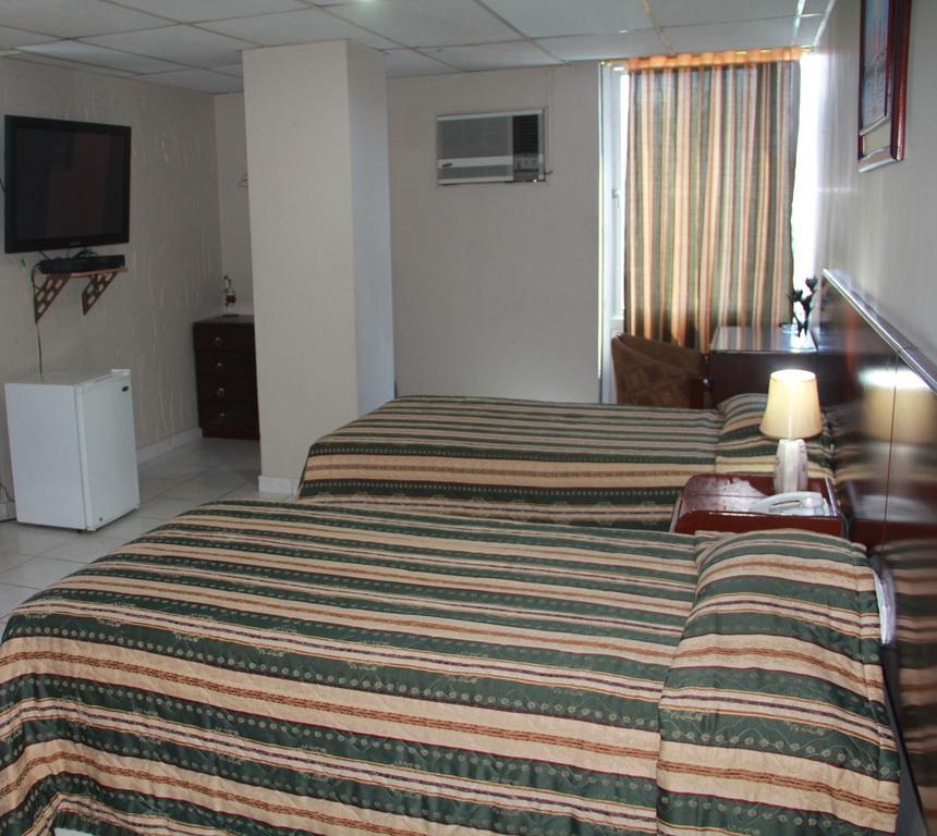 Hotel La Torre Гуаякуил Стая снимка