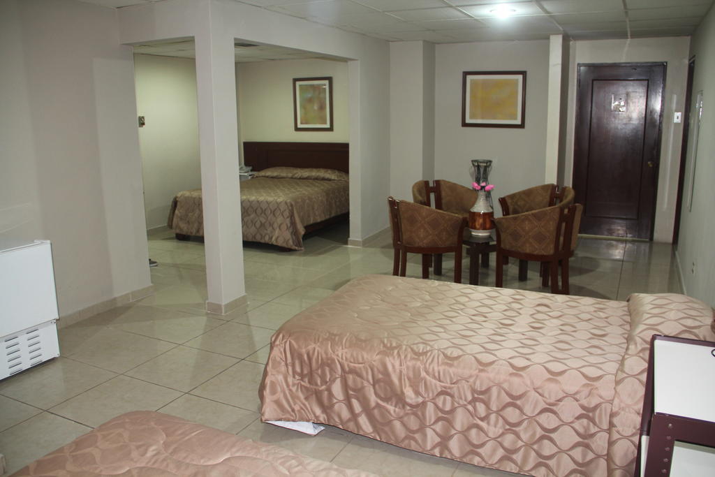 Hotel La Torre Гуаякуил Стая снимка